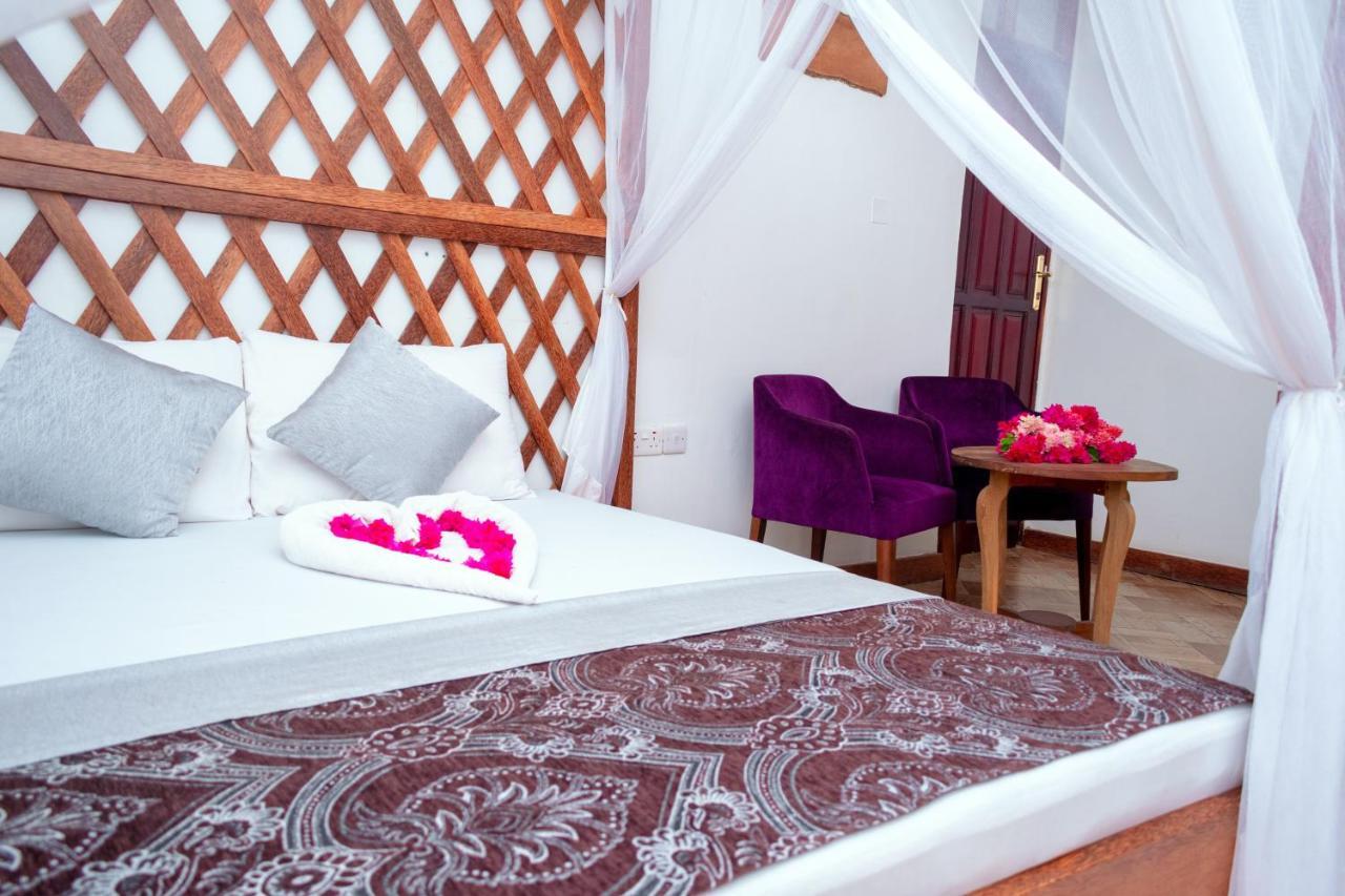 Kuti Hotel Stone Town Zanzibar Eksteriør billede